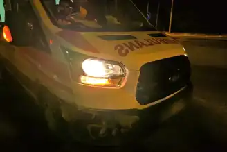 Ahlat'ta Ambulansa Çarpan Sürücü Yakalandı