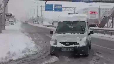 Doğu Anadolu'da Yoğun Kar Yağışı: 70 Köy Yolu Kapalı