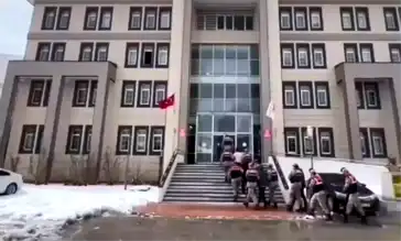Bitlis'te 9 Gözaltı, Uyuşturucu Operasyonu