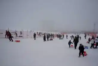 Bitlis'te Meşaleli Kayak Festivali