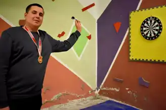 Bodrumda Antrenman, Türkiye İkinciliği: 14 Yaşındaki Dart Umut Yeniden Parlıyor
