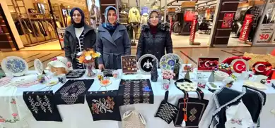 Tatvan'da El Emeği Ürünleri Sergisi