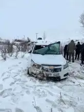 Doğu Anadolu'da Trafik Kazası: 4 Yaralı