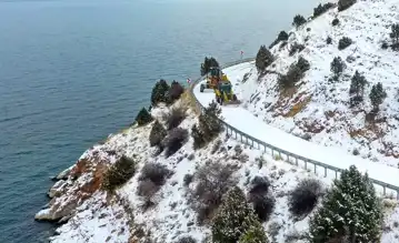 Van ve Bitlis'te Yollar Kapalı!