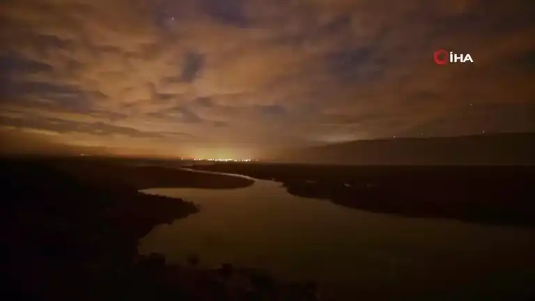 Bitlis'teki Büyülü Kaplıca ve Yıldızlar