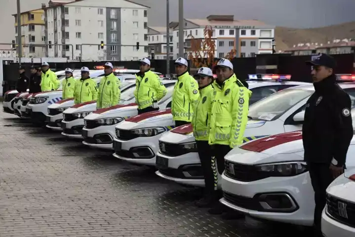 Doğu Anadolu'da Güvenlik Güçlerine 12 Yeni Araç