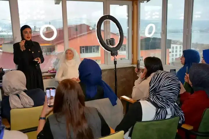 Tatvan'da Uluslararası Kuaför Eğitimi